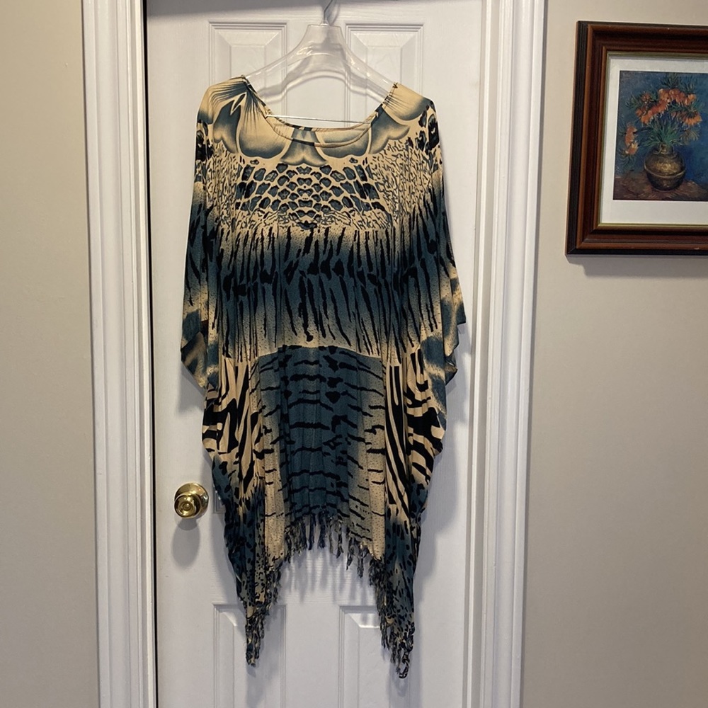 NWOT - Fringed Dolman Sleeve Bathing Suit Cover-Up One Sz Fits All